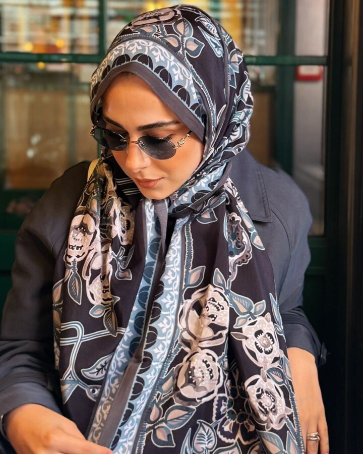 Gül Sarmaşık Petrol-Siyah Floş Viskon Şal 70x210 - Imannoor