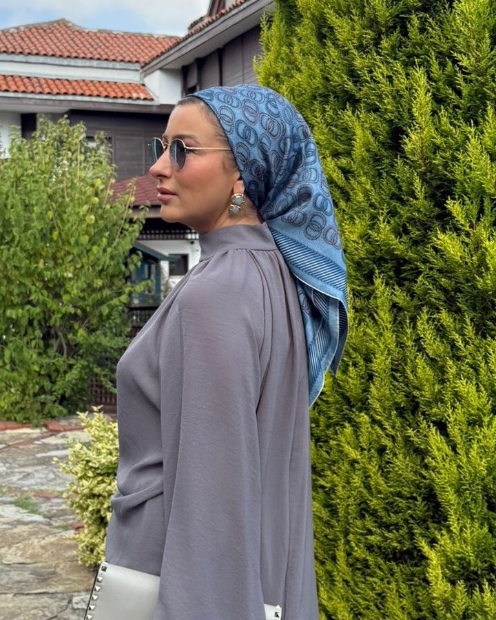 Sarma Noor İndigo Tivil İpek Eşarp 90x90 - Imannoor