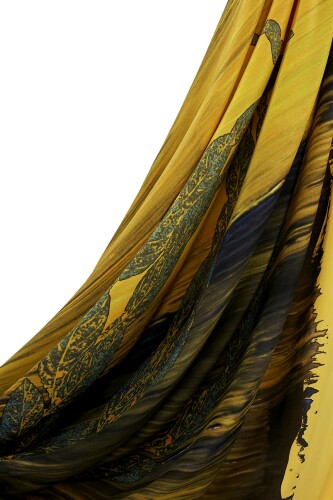 About the Horizon Silk Scarf Yellow - 5