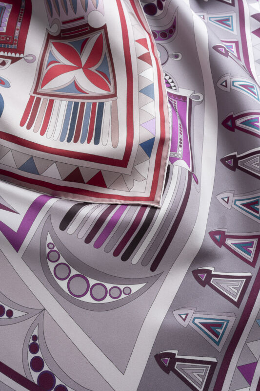 African Grey/Pink-Beige/Red Double-Sided Twill Silk Scarf - 2