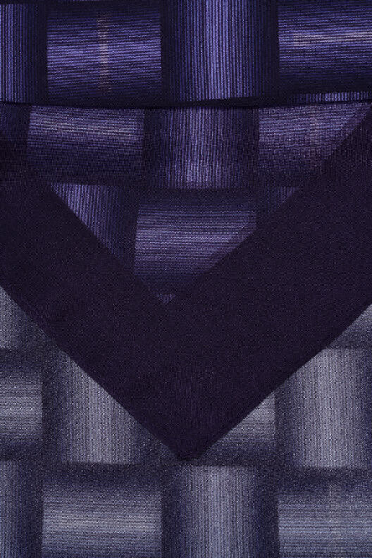 Basket Flush Viscose Shawl Purple - 4