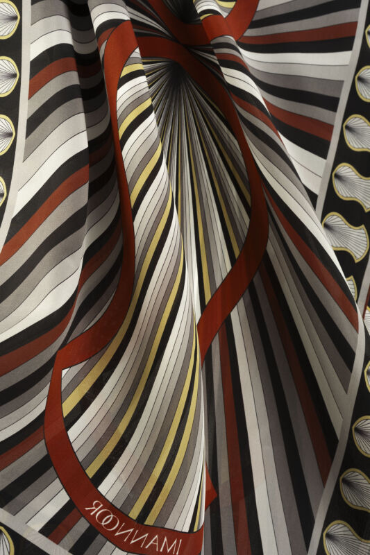 Beloved's Footprint Black and Red Crepe Silk Scarf - 2