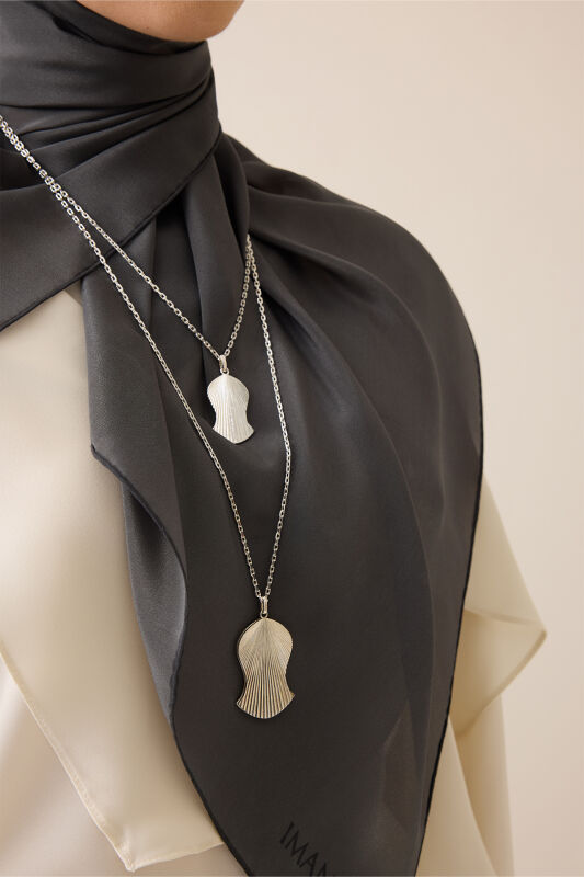 Beloved's Footprint Small Silver Necklace - 4