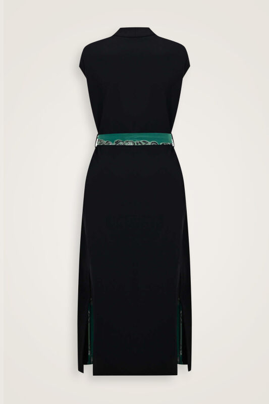 Black-Green Three Thread Long Vest Piping - 4