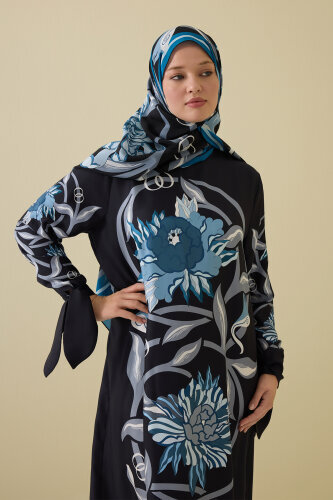 Black-Turquoise Silk Twill Dress with Flower Path Cuff Detail - 3