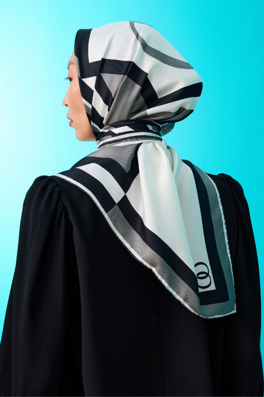 Box Box Silk Scarf Black - 3