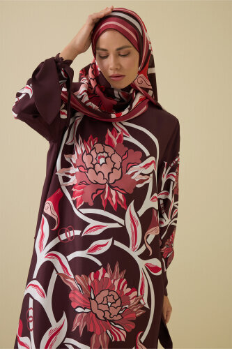 Burgundy Silk Dress with Flower Path Cuff Detail - 3