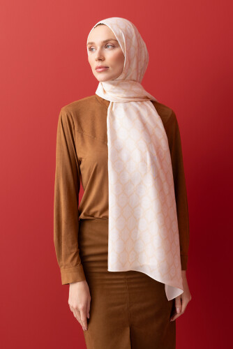 Cage Bright Flush Viscose Shawl Cream - 5