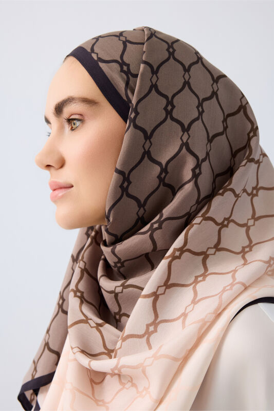 Cage Gradient Cream Flush Viscose Shawl - 5