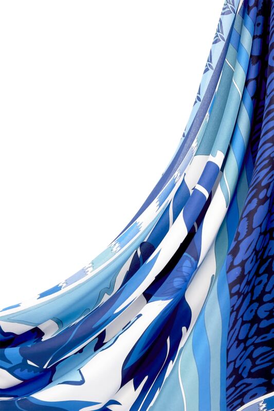 Carnation of Circus Silk Shawl Blue - 3