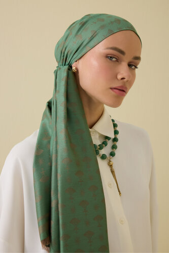 Carnation Monogram Silk Shawl Green 