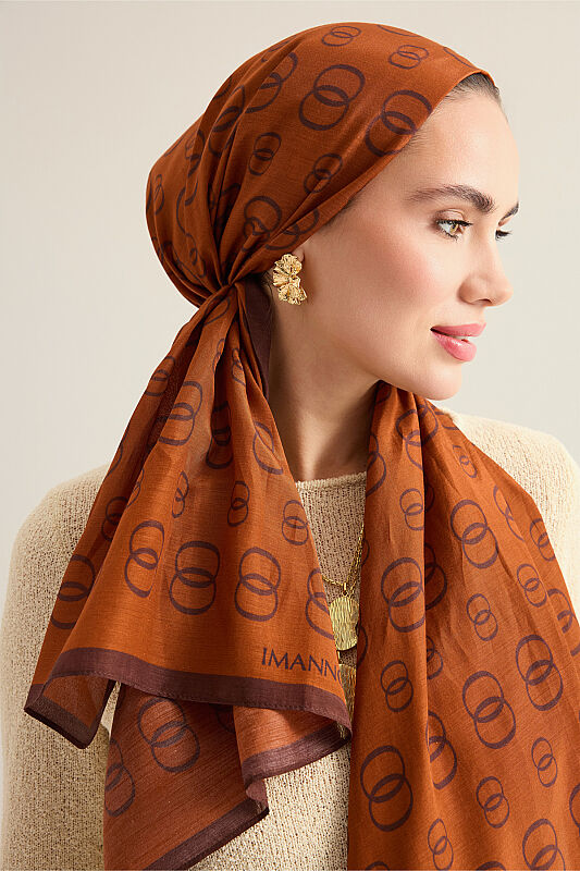 Chain Logo Cinnamon Cotton Floss Shawl - 1