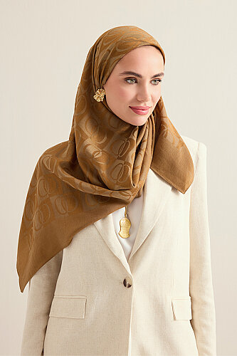 Checkerboard Pattern Khaki Naia Scarf - 3