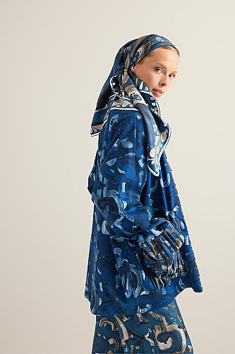 Creek Road Beige-Indigo Twill Silk Scarf 