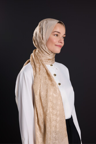 Dama Logo Beige Shiny Jacquard Shawl 