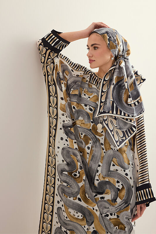 Dere Yolu Bej Krep İpek Kaftan - 3