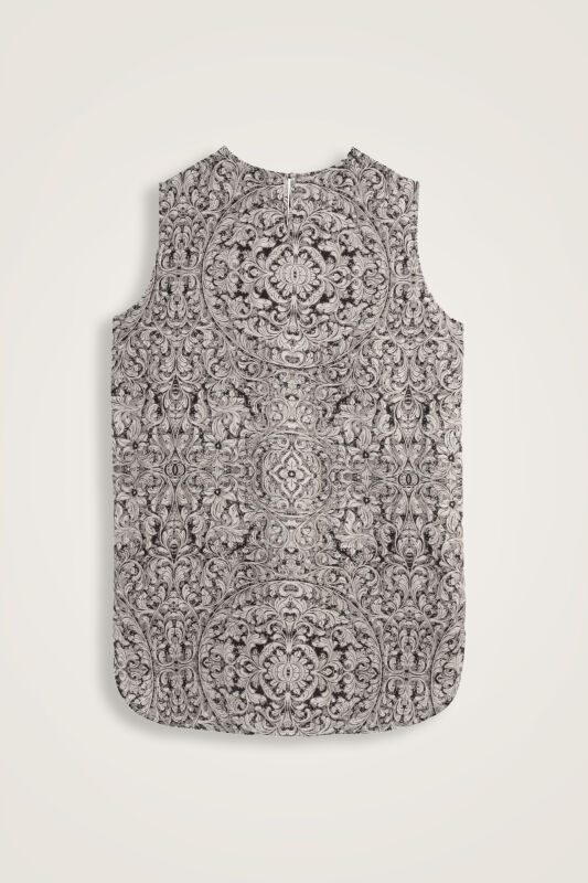 Door Pattern Black-White Cotton Silk Undershirt - 3