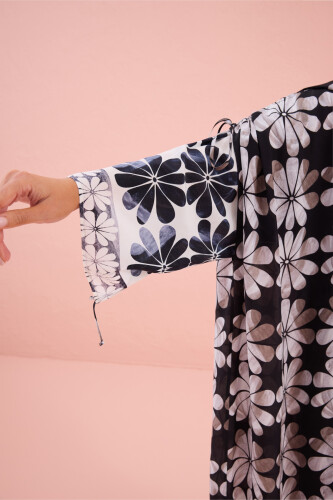 Double Flowerpot Black Crepe Silk Abaya - 3