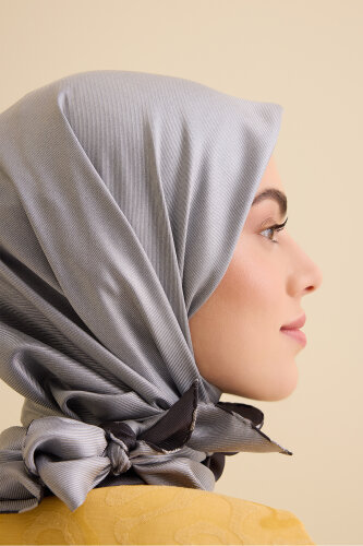 Düz Renk Füme-Gri Çift Taraflı Mulberry İpek Eşarp 94x94 - Imannoor (1)