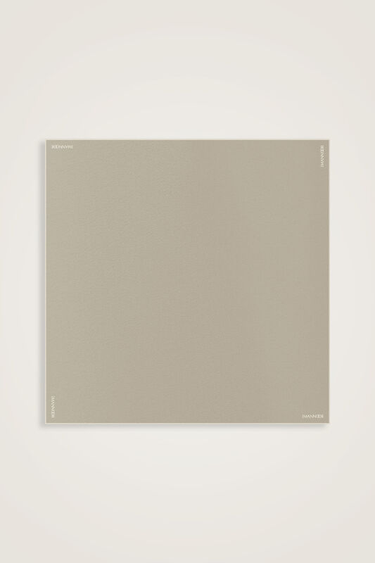 Düz Renk Vizon Krep İpek Eşarp 110x110 - 2