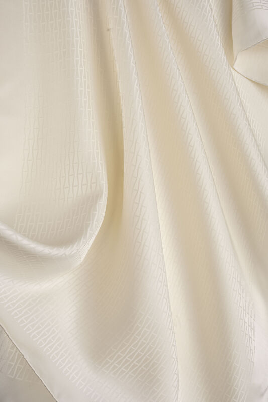 Faith I Cream Jacquard Silk Shirt Shawl - 2