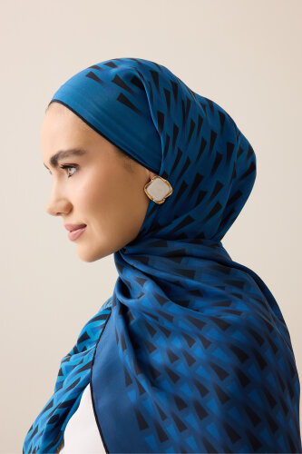 Faith I Gradient Navy Blue Silk Scarf - 3