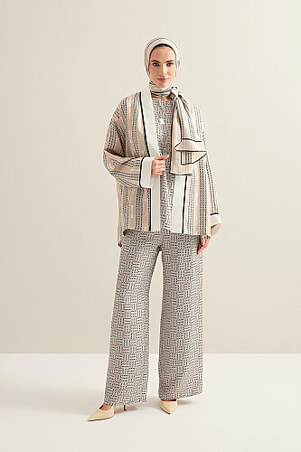 Faith Path Beige Twill Silk Short Kimono - 1