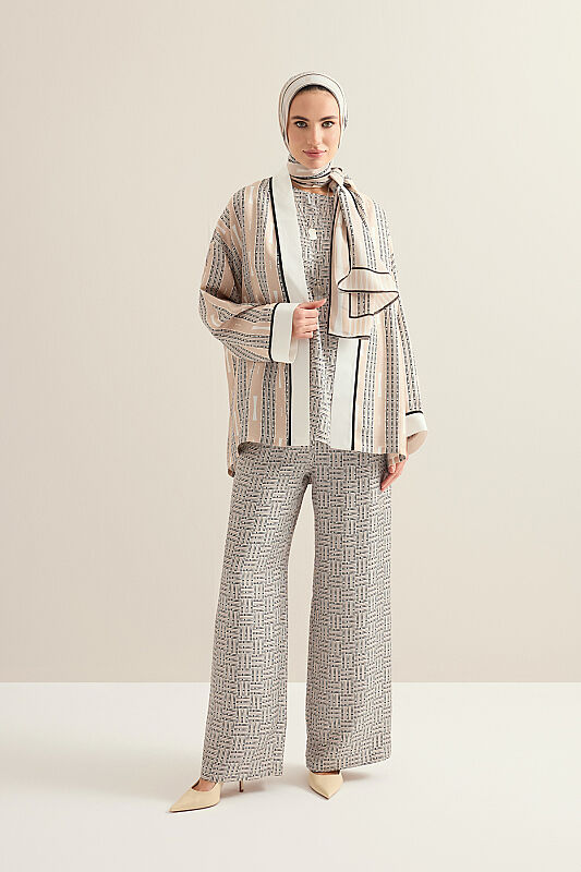 Faith Path Beige Twill Silk Short Kimono - 1