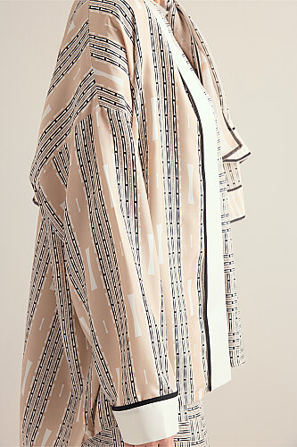 Faith Path Beige Twill Silk Short Kimono - 7