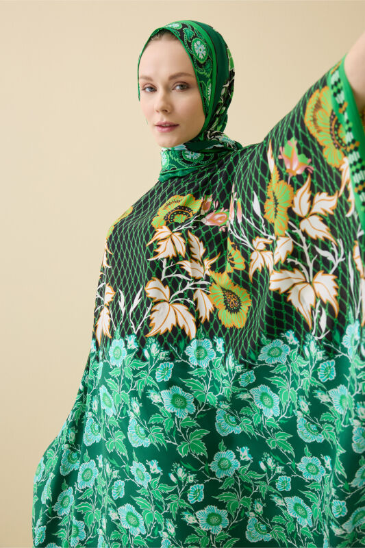 Fence Green Silk Kaftan - 3