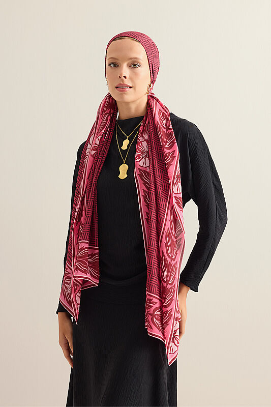 Floral Bordered Textured Faith Square Red Crepe Silk Scarf - 3