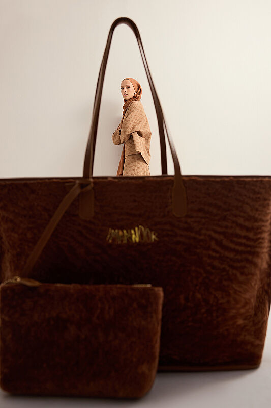Fur Market Mono Cinnamon Bag - 5