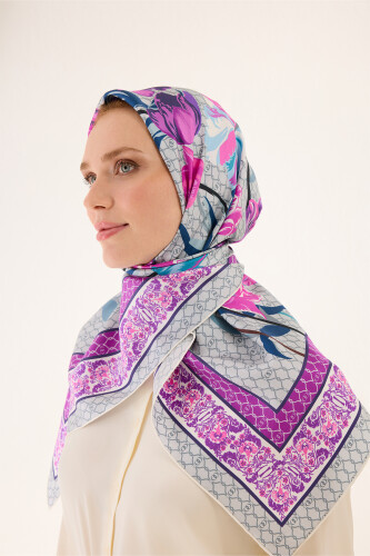 Gece Bahçesi Açık Pembe Tivil İpek Eşarp 90x90 