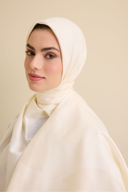 Giant Bambunoor Bone Jacquard Silk Shawl - 1