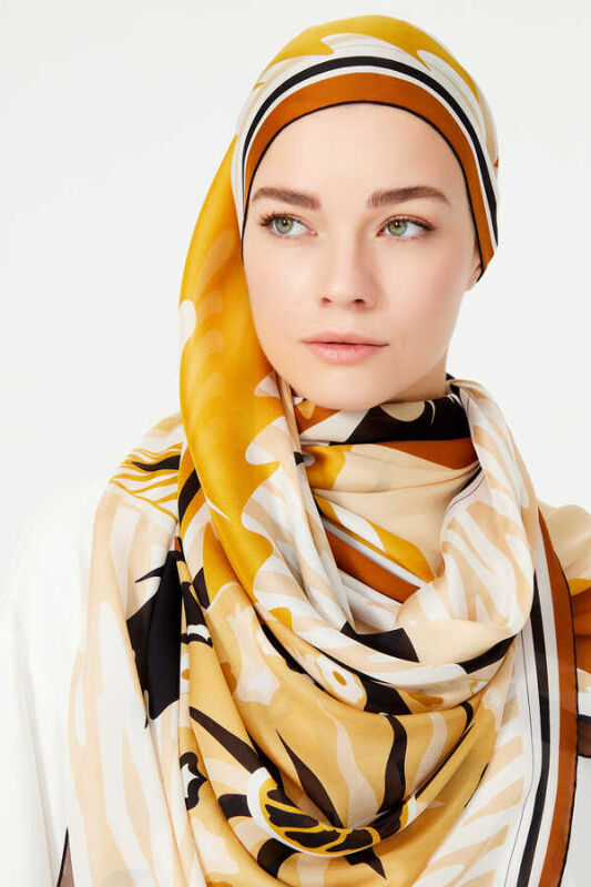 Golden OO Scarf Gold - 2