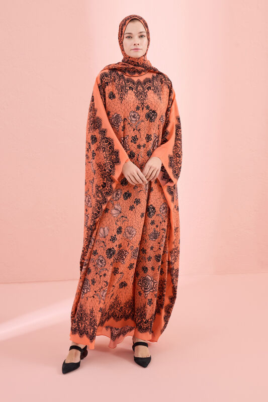 Gül Dantel Somon Krep İpek Kaftan - 1