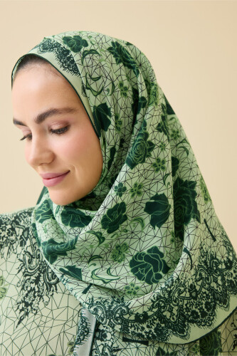 Gül Dantel Yeşil Krep İpek Kaftan Şal 70x210 - 3