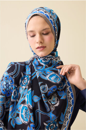 Gül Sarmaşık Saks-Siyah Floş Viskon Şal 70x210 - Imannoor (3)