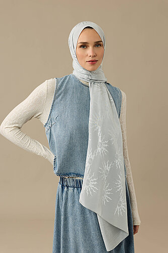 Güneş Doğarken Gümüş Shiny Jakar Şal 70x200 - Imannoor (3)