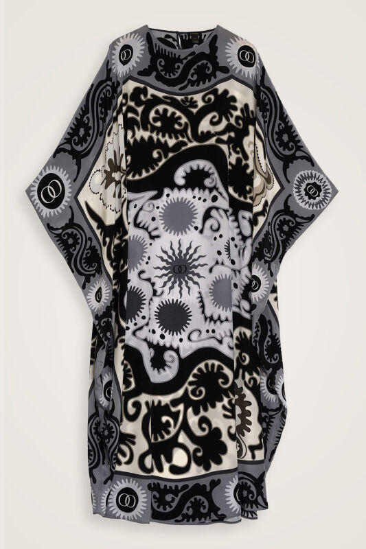 Hayat Black Silk Kaftan - 2