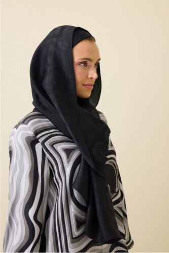 Hexagon Baklava Black Ramy Jacquard Shawl - 5