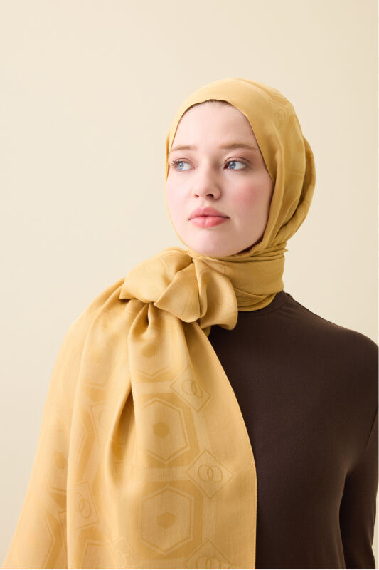 Hexagon Baklava Camel Ramy Jacquard Shawl - 1