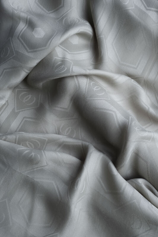 Hexagon Baklava Emerald Green Ramy Jacquard Shawl - 4