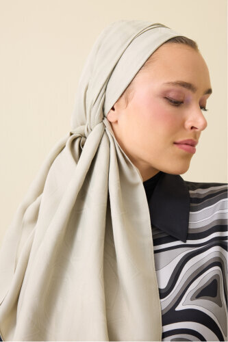 Hexagon Baklava Gray Ramy Jacquard Shawl - Imannoor (3)