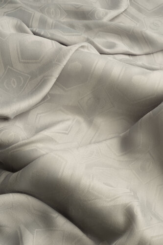 Hexagon Baklava Gray Ramy Jacquard Shawl - Imannoor (4)