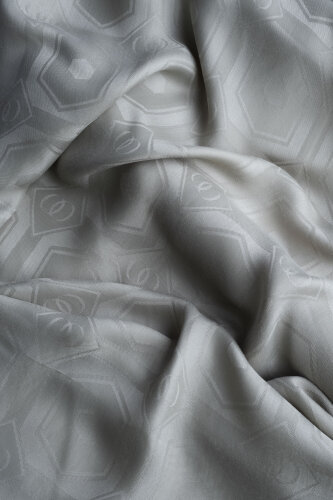 Hexagon Baklava Gray Ramy Jacquard Shawl - Imannoor (4)