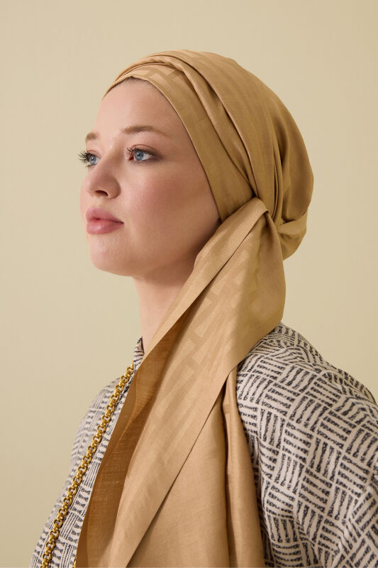 Iman Big Monogram Beige - 1