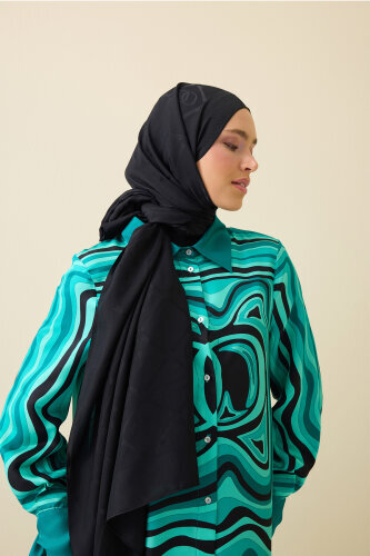 Iman I Baklava Black Ramy Jacquard Shawl 