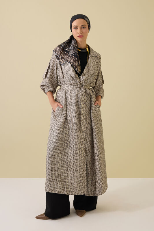  İman Kare Dokulu Bej İpek Trençkot - 1