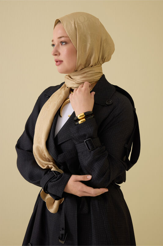  İman Kare Dokulu Siyah İpek Trençkot - 3